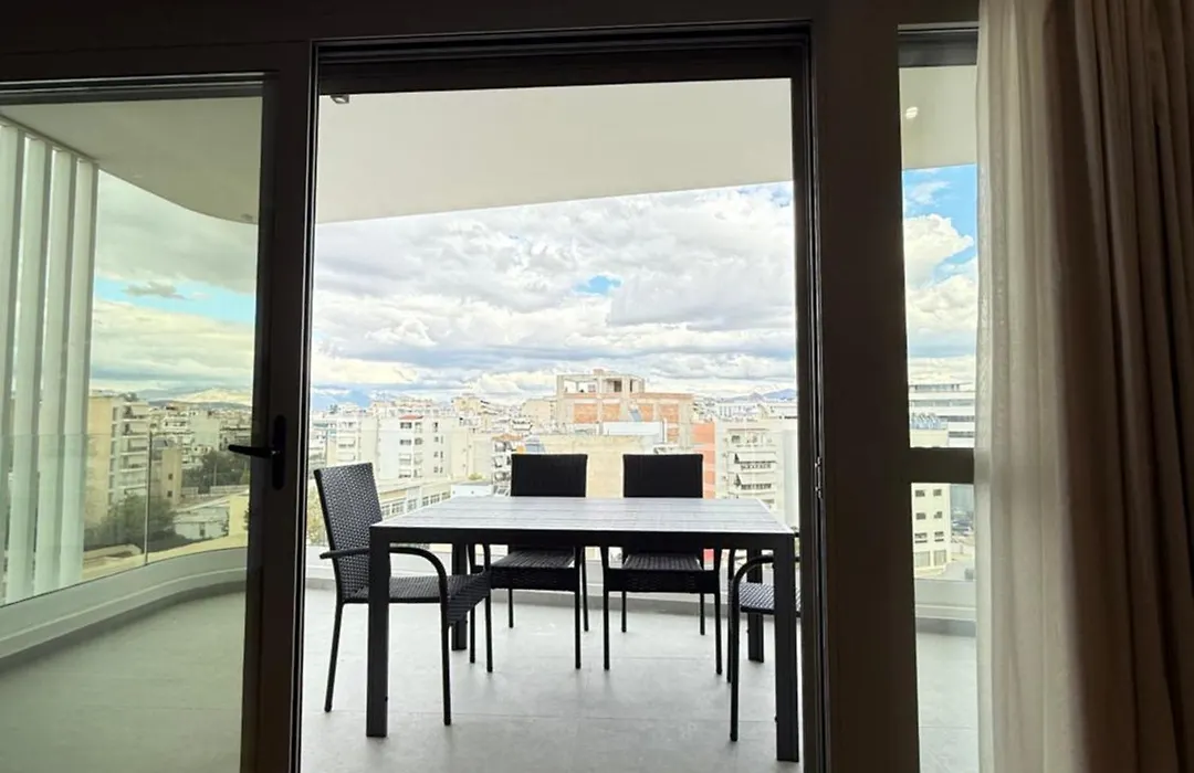Niarchos Elegant Penthouse-1